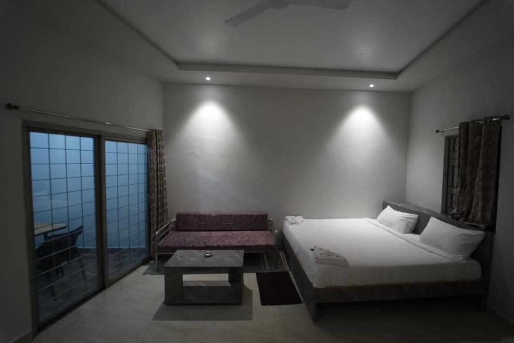 Hotel Peppers Yercaud Eksteriør billede