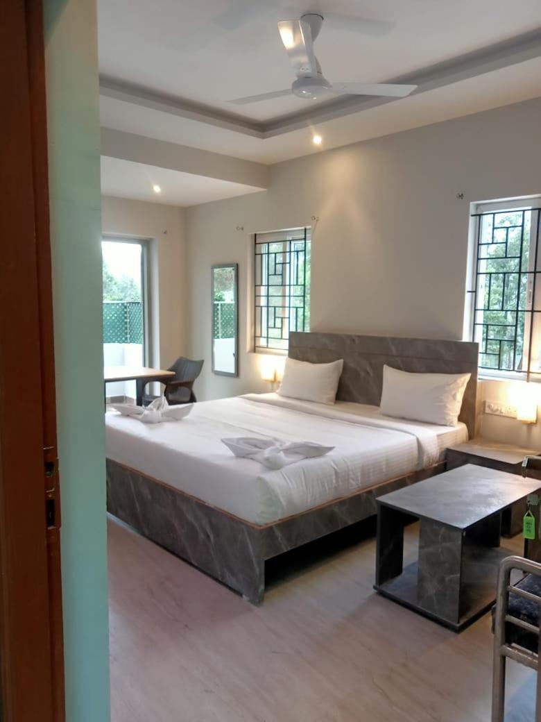 Hotel Peppers Yercaud Eksteriør billede