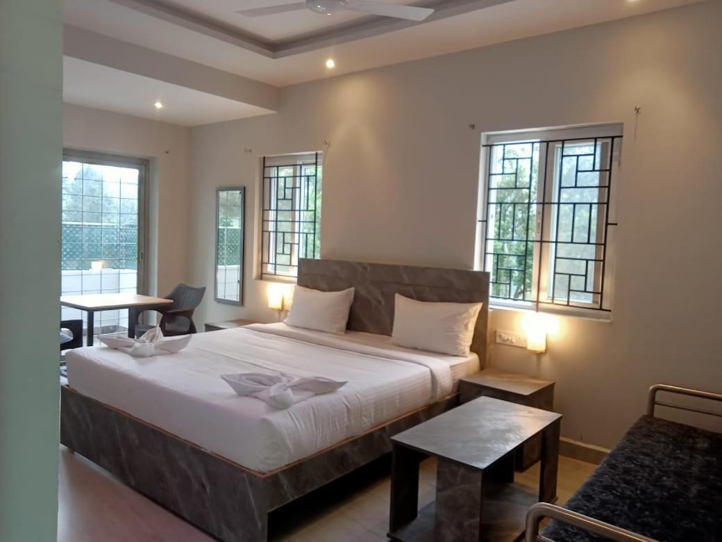Hotel Peppers Yercaud Eksteriør billede